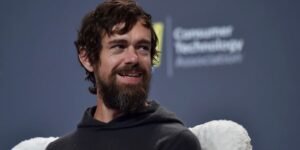 Read more about the article Jack Dorsey Brings Back the Vine Era: diVine Revives 100,000 Lost Six-Second Loops
