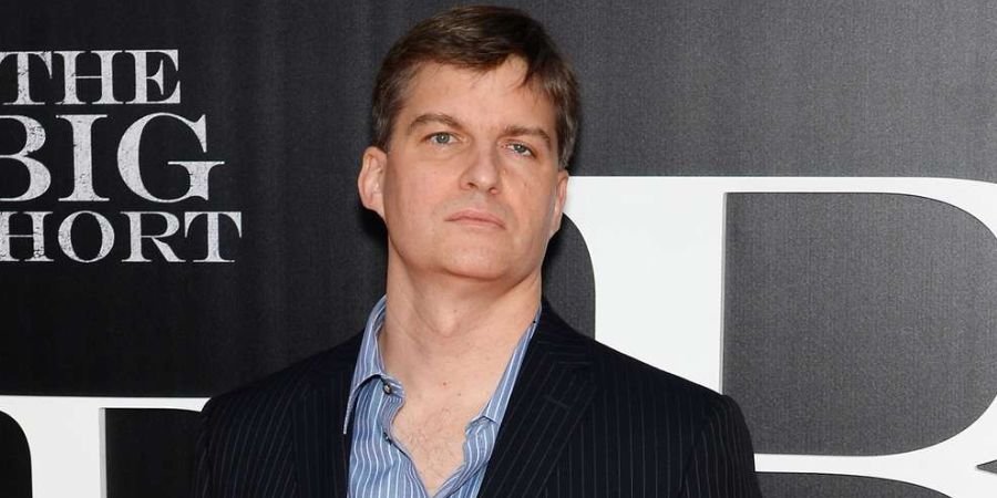 You are currently viewing Michael Burry Warns of an AI Stock Reckoning as Oracle’s Deal Collapse Shakes Markets